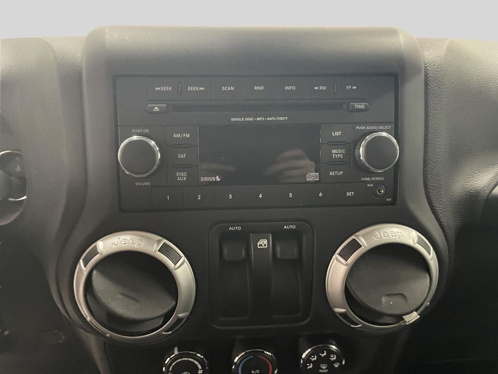 2016 Jeep Wrangler Sahara