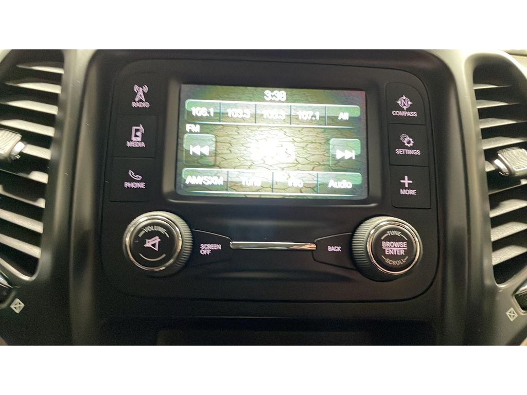 2016 Jeep Cherokee Sport