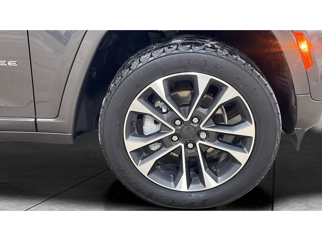 2022 Jeep Grand Cherokee Overland 4x4