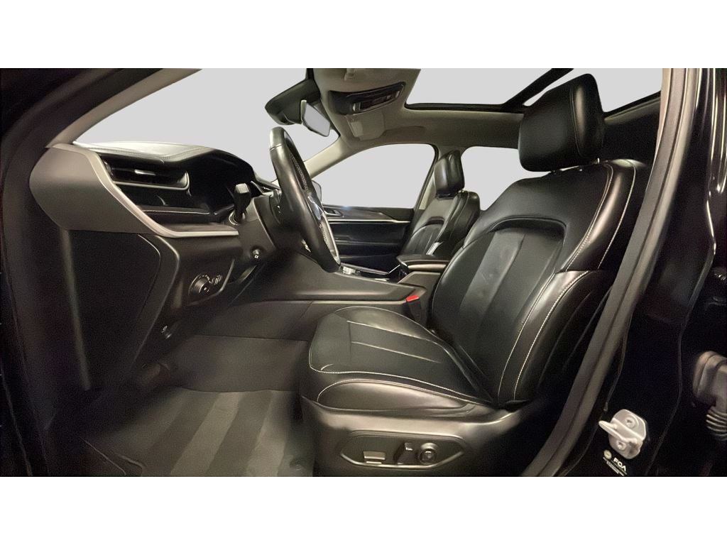 2022 Jeep Grand Cherokee L Limited 4x4