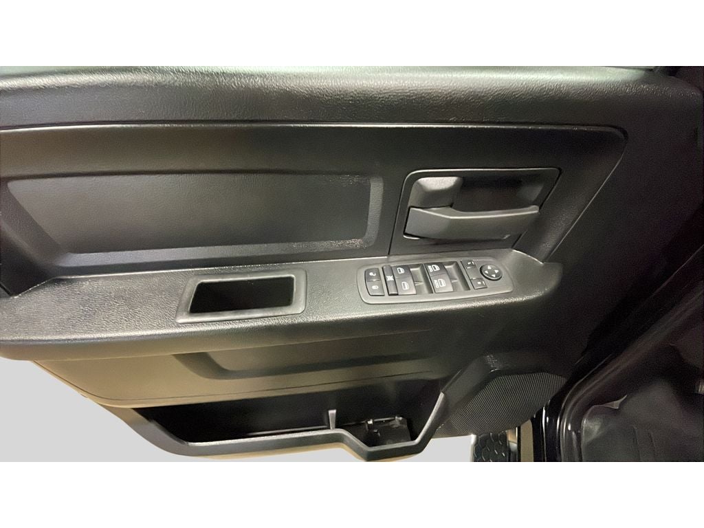 2021 RAM 1500 Classic Express