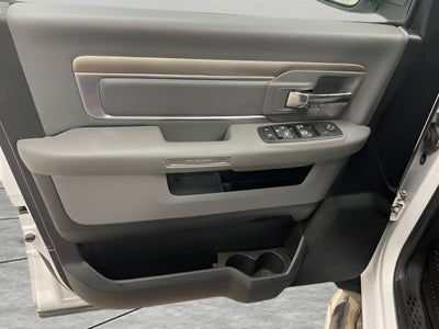 2017 RAM 1500 SLT Crew Cab 4x4 6'4" Box