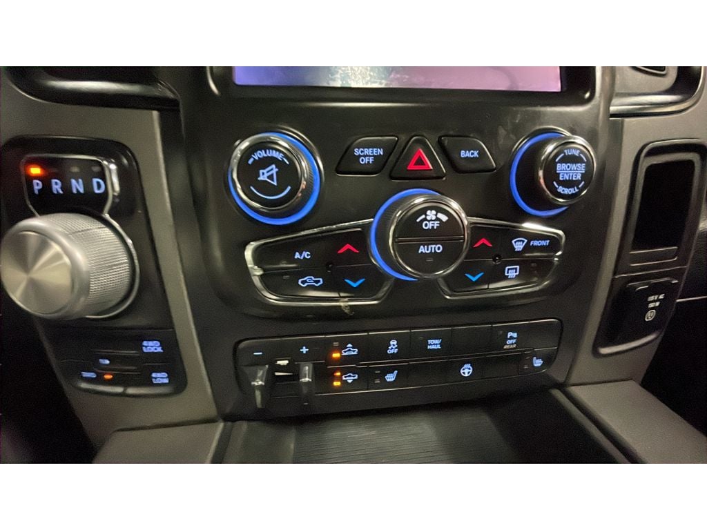 2018 RAM 1500 Rebel Crew Cab 4x4 5'7" Box