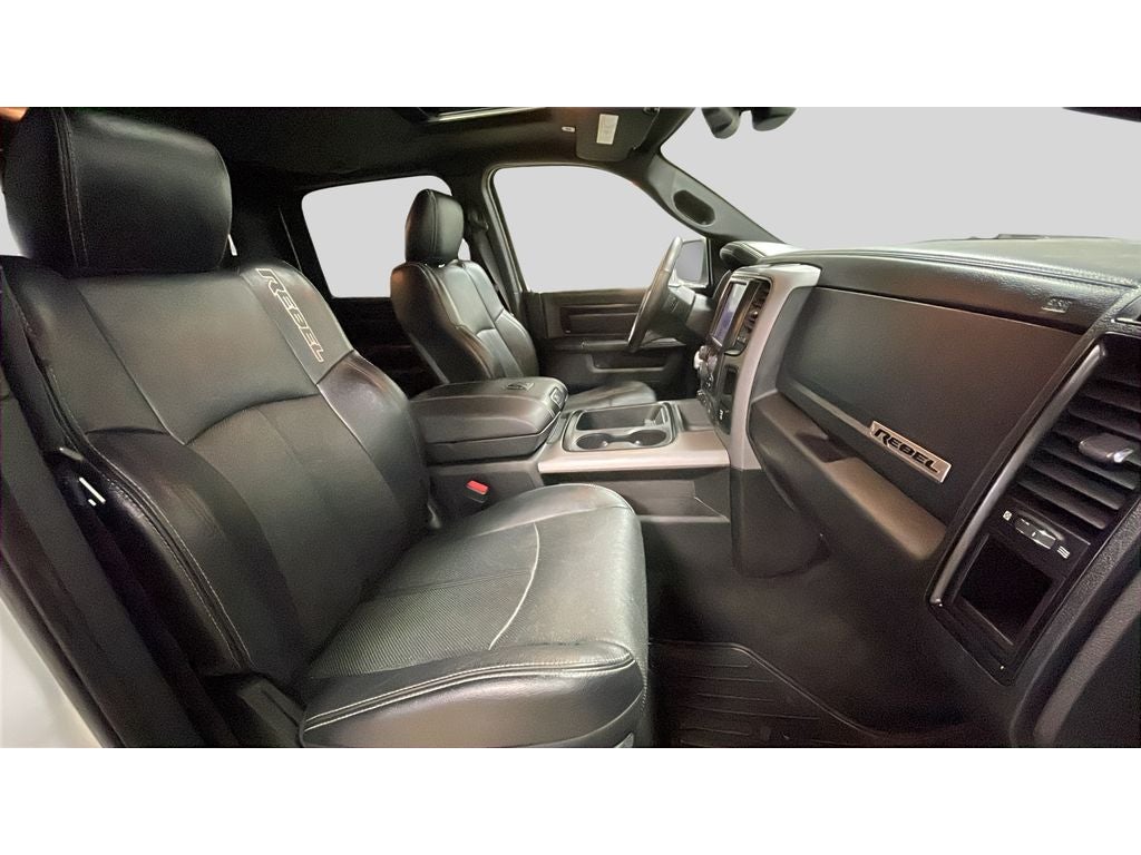 2018 RAM 1500 Rebel Crew Cab 4x4 5'7" Box