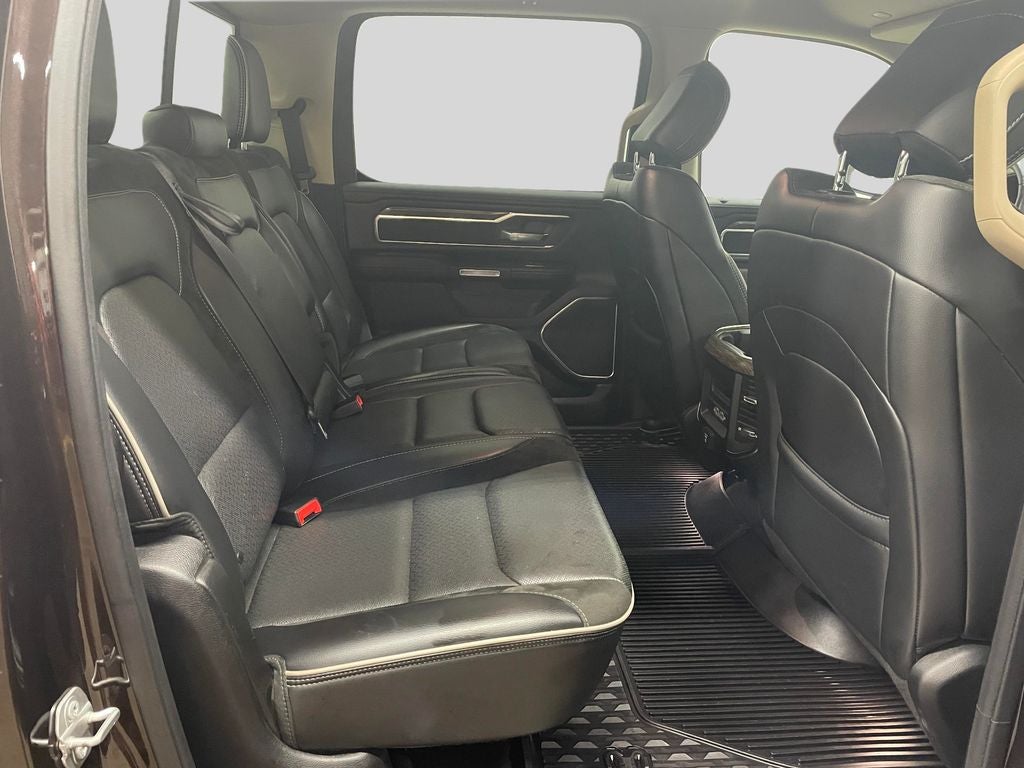 2019 RAM 1500 Laramie Crew Cab 4x4 5'7" Box