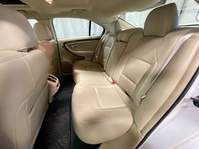 2017 Ford Taurus Limited