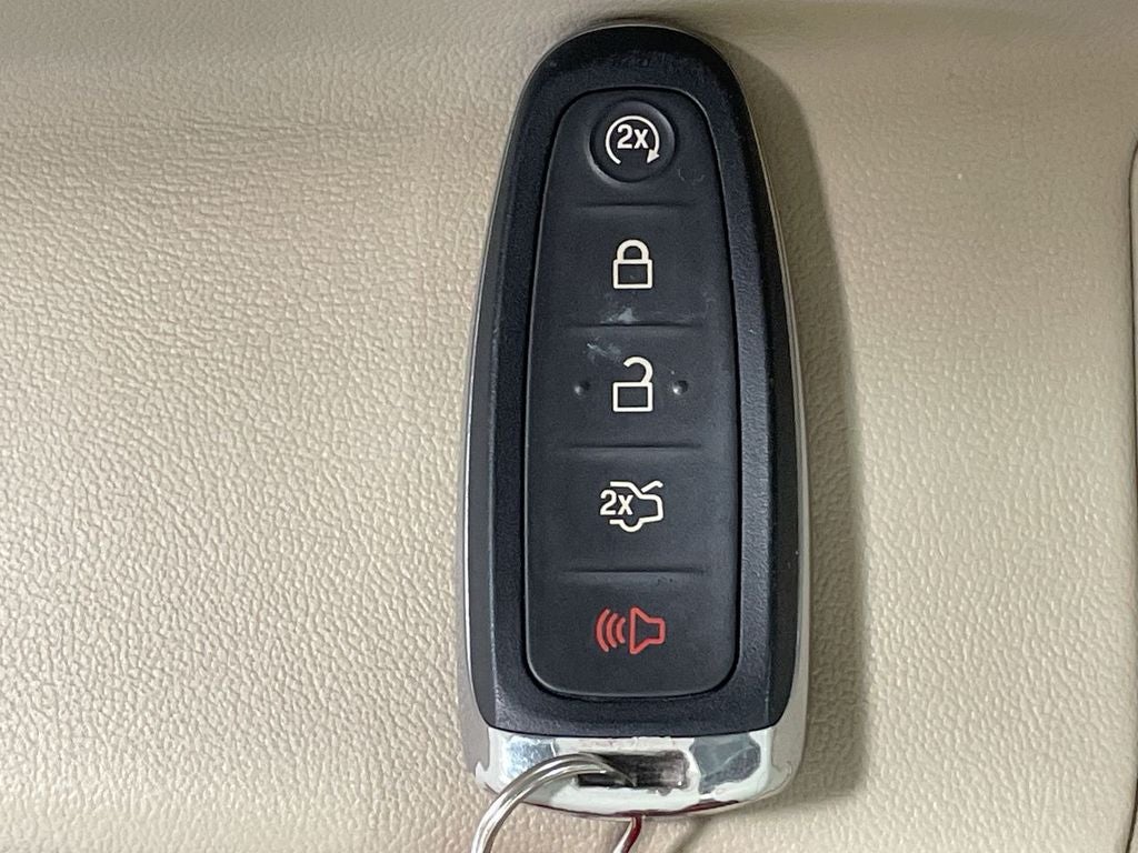 2017 Ford Taurus Limited