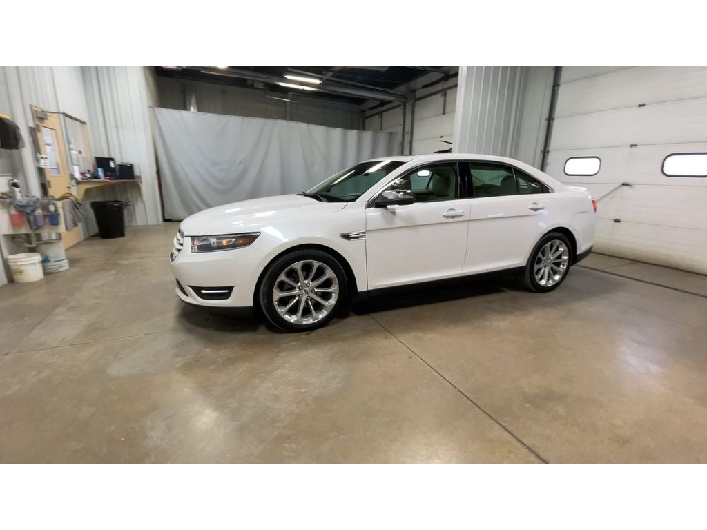 2017 Ford Taurus Limited