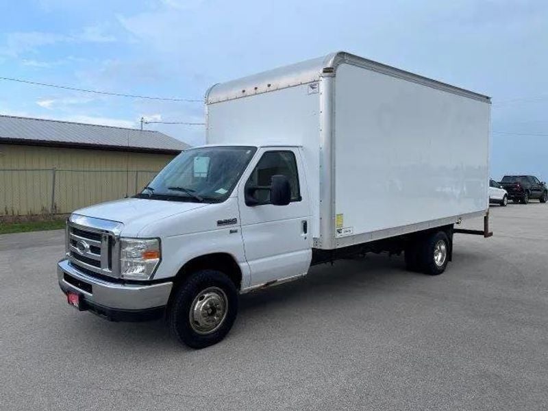 2013 Ford Econoline Commercial Cuta 780A