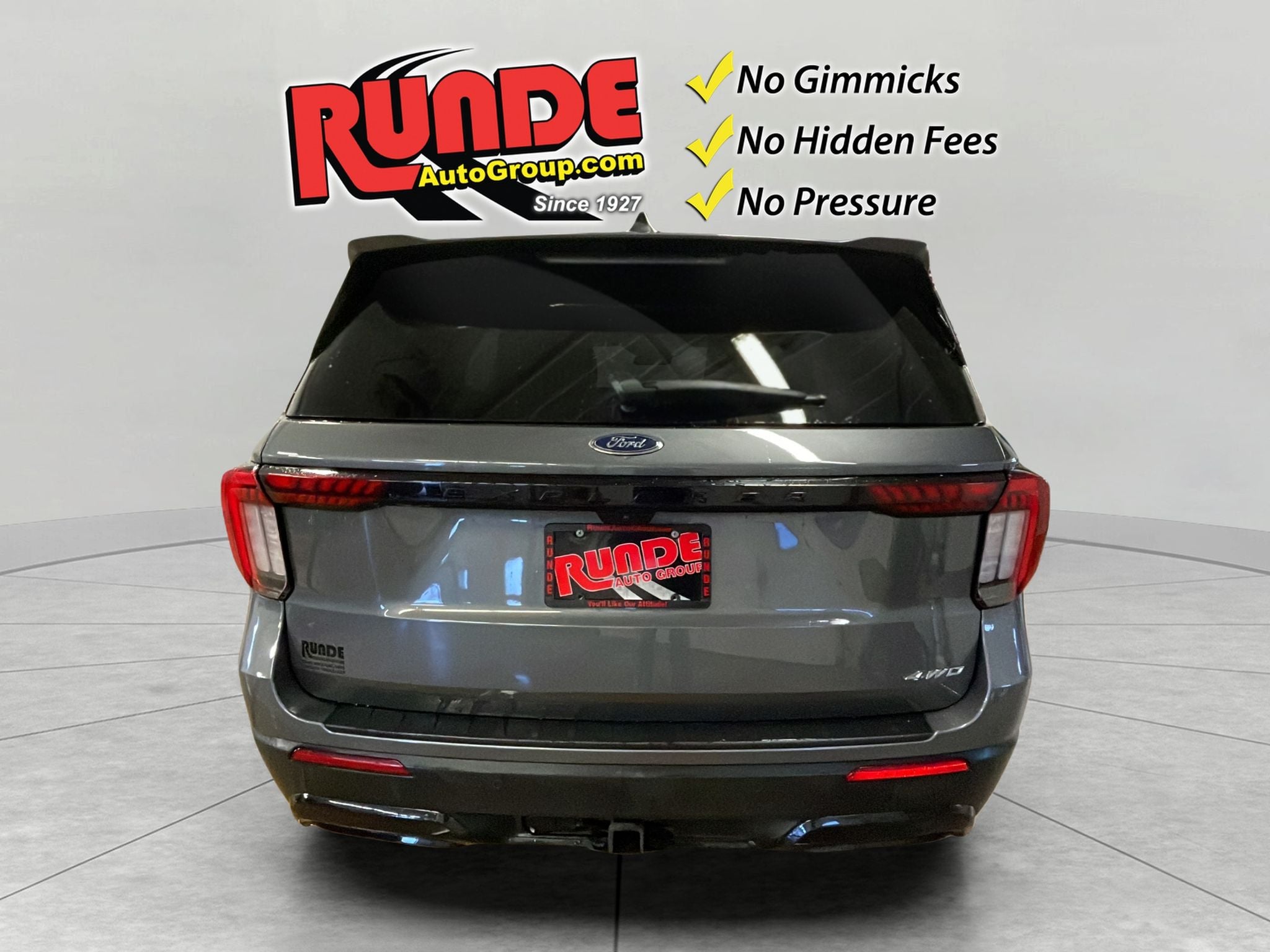 2025 Ford Explorer ST-Line
