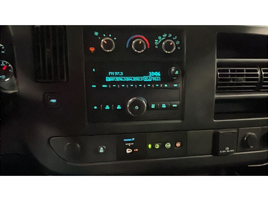 2018 Chevrolet Express Passenger 3500 LT