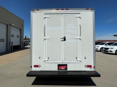 2016 Chevrolet Express Cutaway 3500 3500