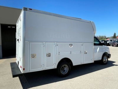 2016 Chevrolet Express Cutaway 3500 3500