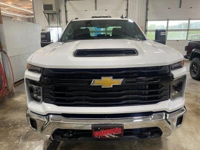 2025 Chevrolet Silverado 3500 HD WT