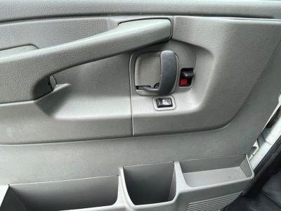 2012 Chevrolet Express Cutaway 4500 2WT