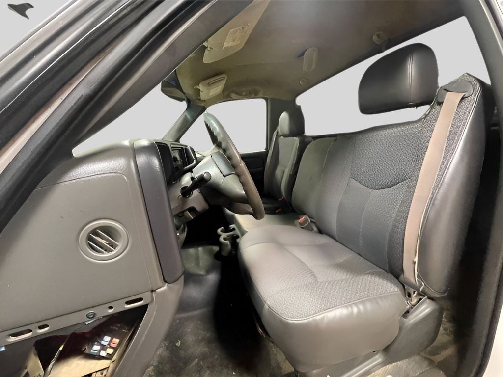 2005 Chevrolet Silverado 3500 HD WT