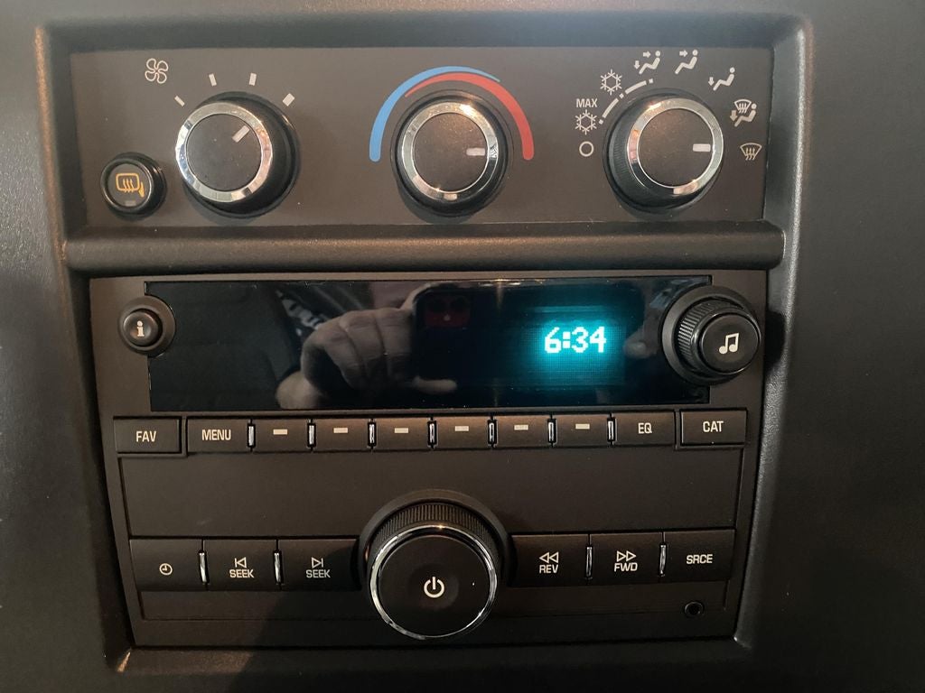 2026 Chevrolet Express Cargo 1WT