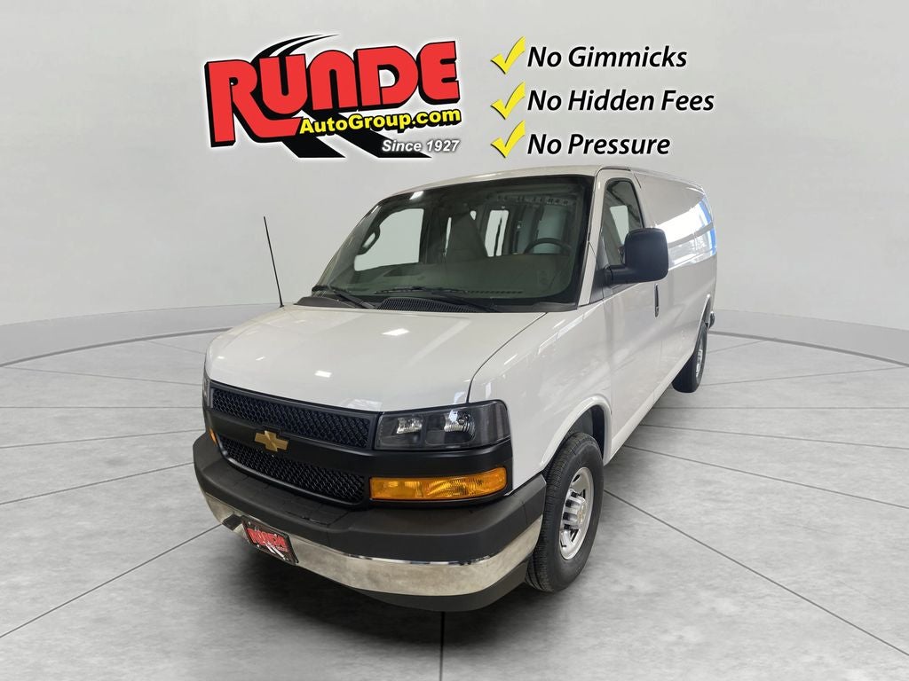 2026 Chevrolet Express Cargo 1WT