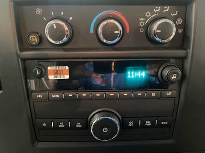 2025 Chevrolet Express Cargo 3500 WT