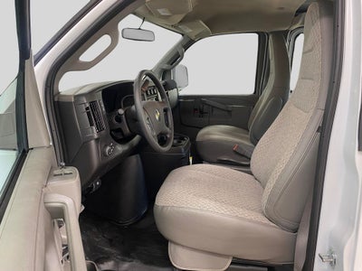 2025 Chevrolet Express Cargo 3500 WT