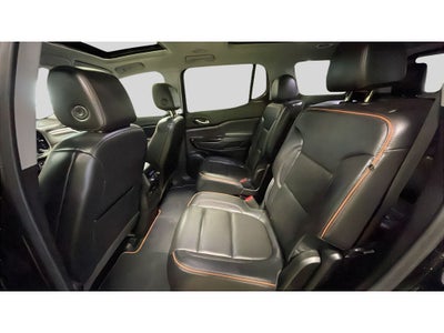 2022 GMC Acadia AT4