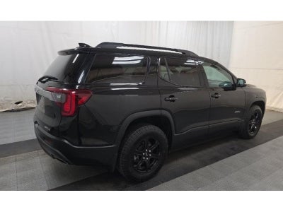 2022 GMC Acadia AT4