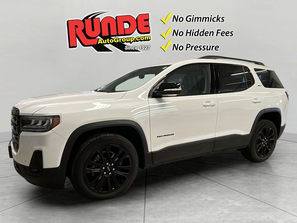 2023 GMC Acadia SLT