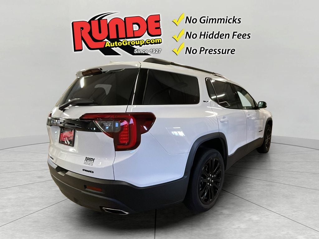 2023 GMC Acadia SLT