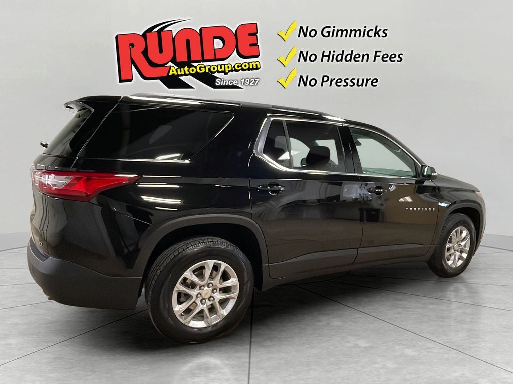 2021 Chevrolet Traverse LT Cloth