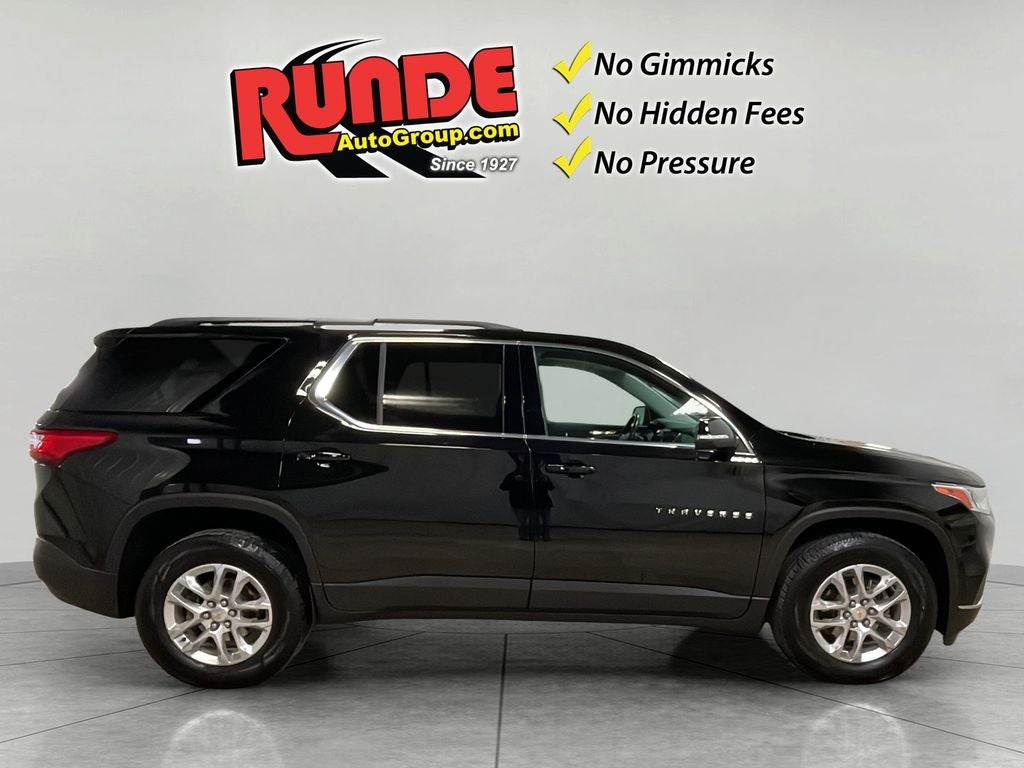 2021 Chevrolet Traverse LT Cloth