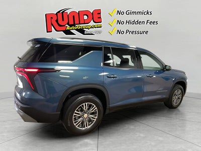 2025 Chevrolet Traverse LT