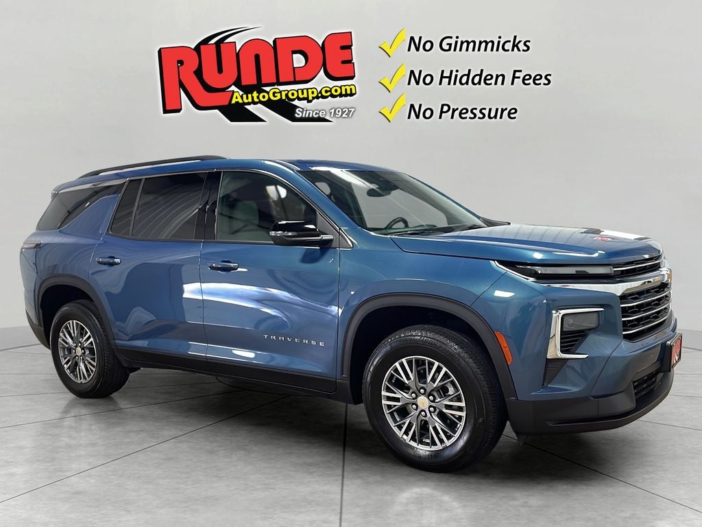 2025 Chevrolet Traverse LT