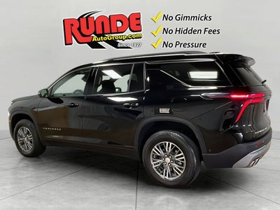 2025 Chevrolet Traverse LT