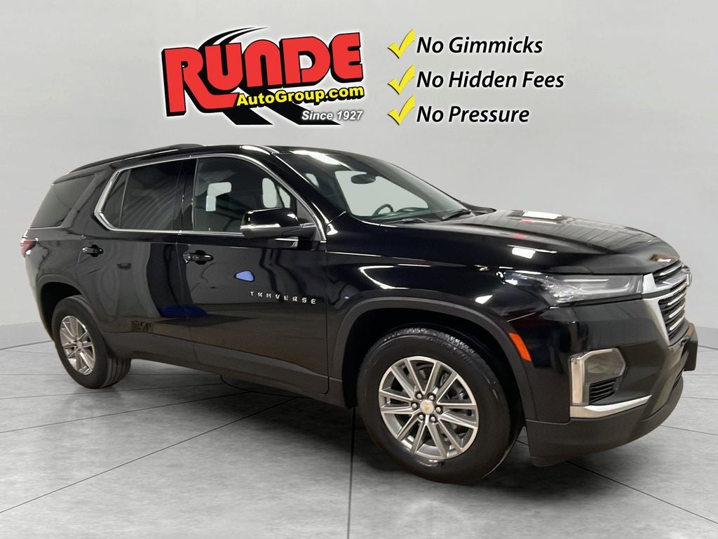 2023 Chevrolet Traverse LT Leather