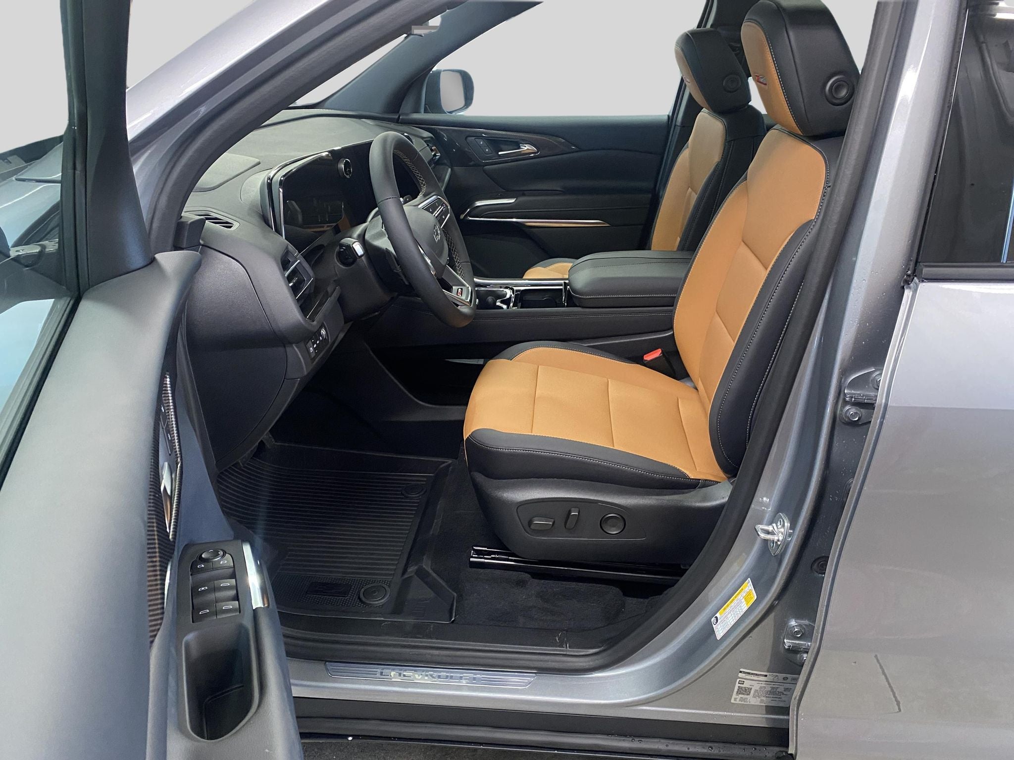 2027 Chevrolet Traverse Z71 - Photo 7