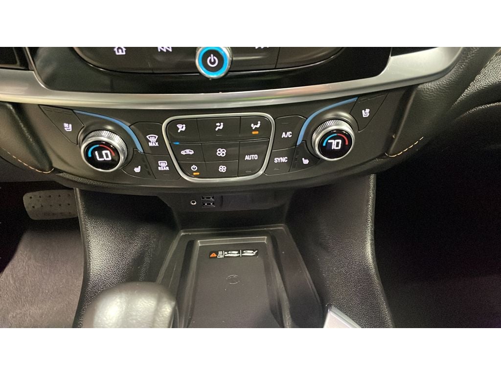 2021 Chevrolet Traverse Premier