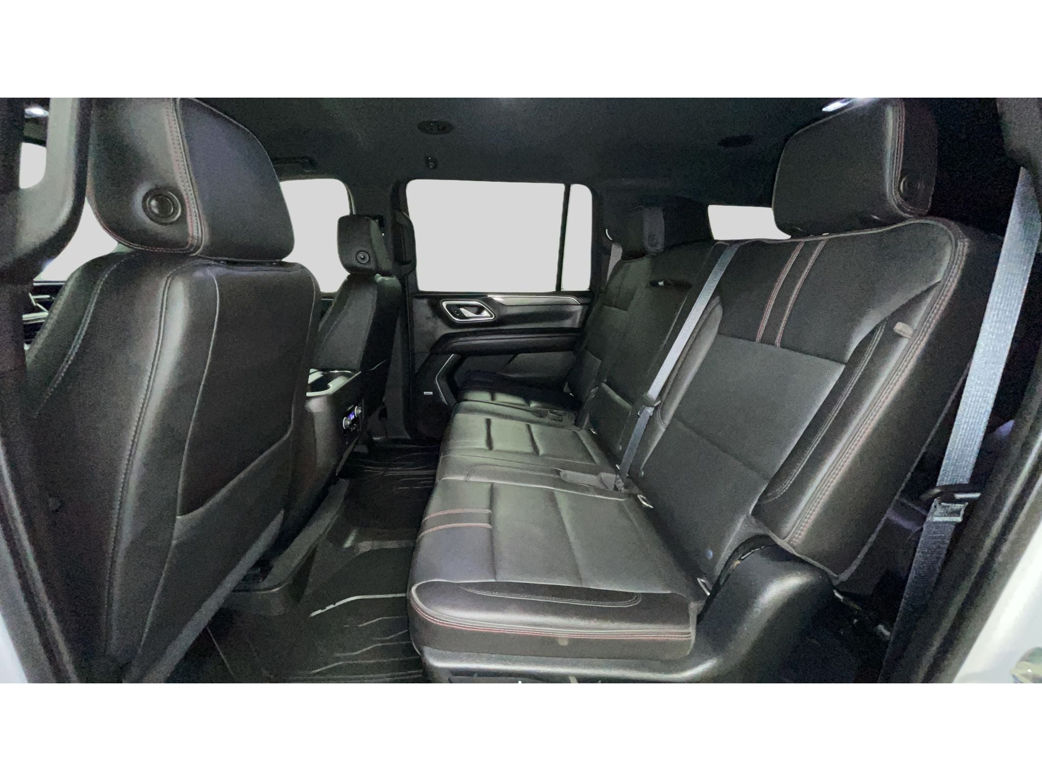 2021 Chevrolet Suburban RST
