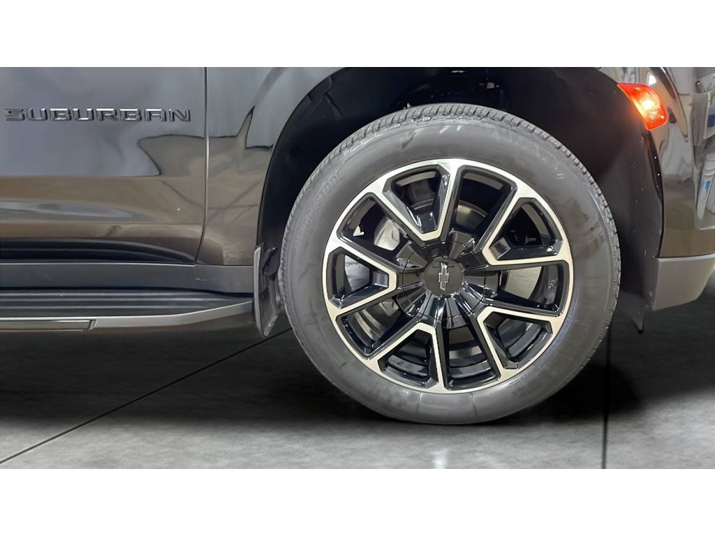 2024 Chevrolet Suburban RST