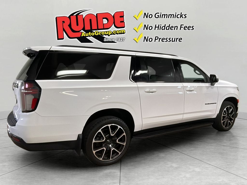 2023 Chevrolet Suburban RST