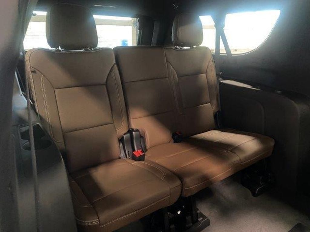 2024 Chevrolet Suburban High Country
