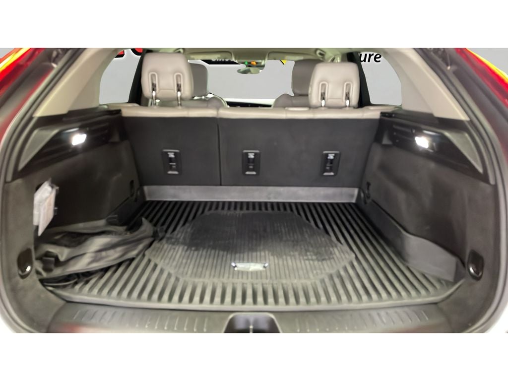 2022 Cadillac XT4 Luxury