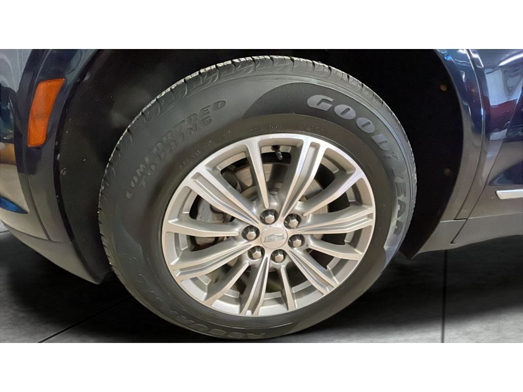 2017 Cadillac XT5 Luxury AWD