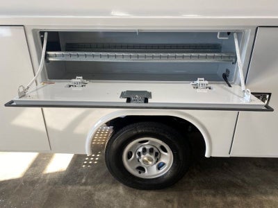 2026 Chevrolet Express Cutaway 3500 1WT