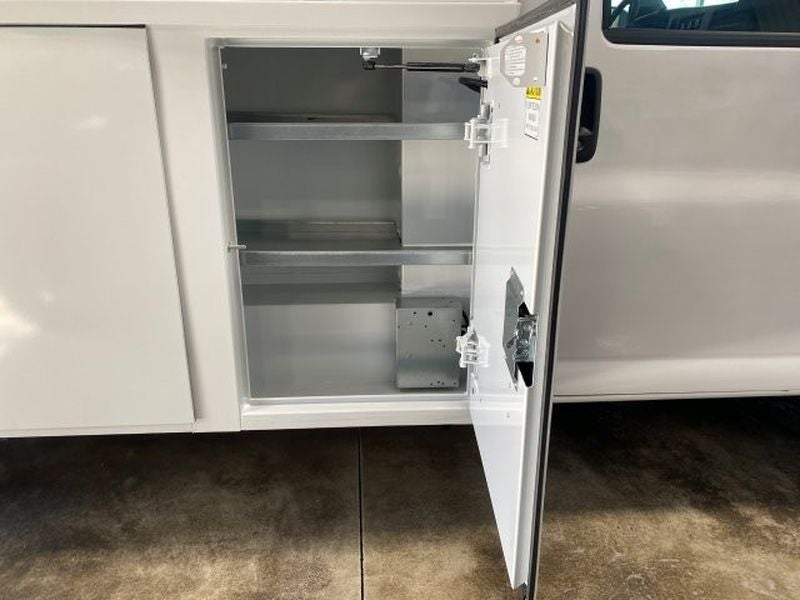 2026 Chevrolet Express Cutaway 3500 1WT