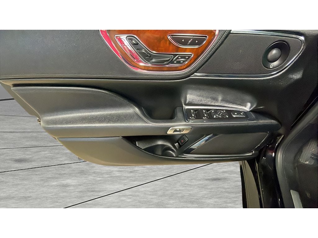 2017 Lincoln Continental Reserve