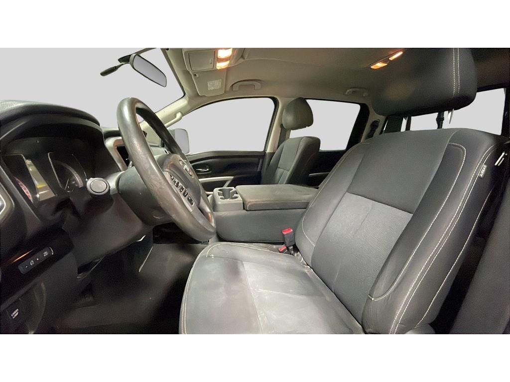 2017 Nissan Titan XD SV