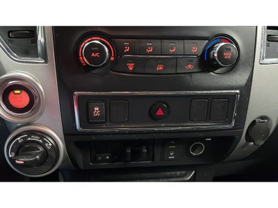 2017 Nissan Titan XD SV