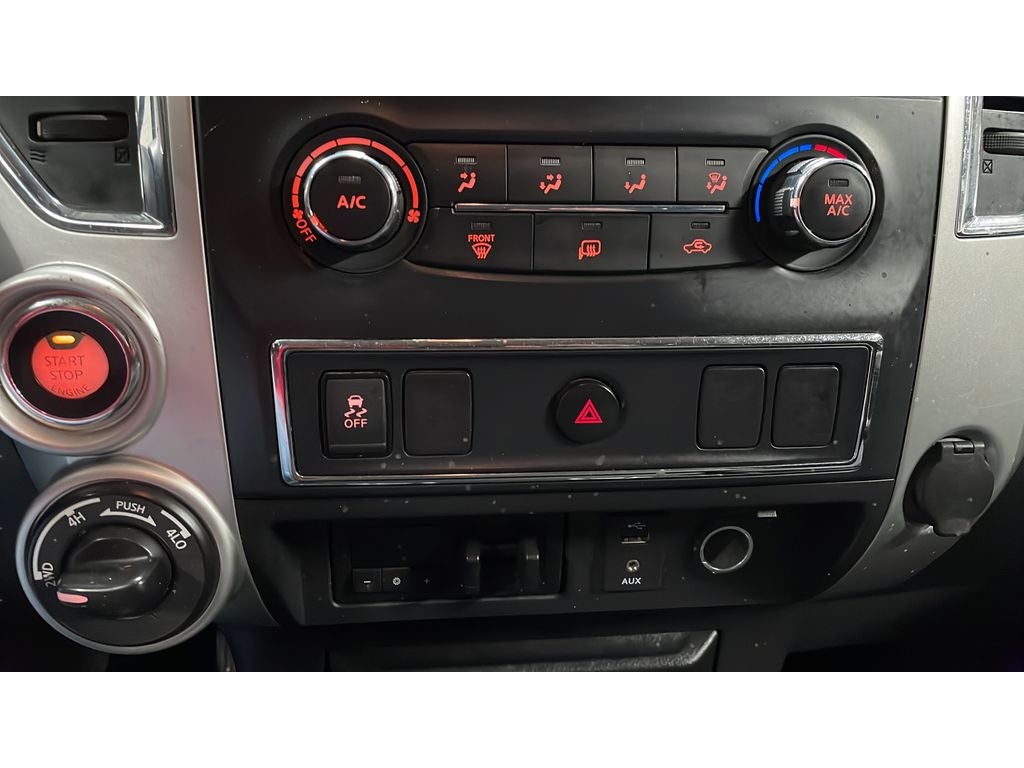 2017 Nissan Titan XD SV