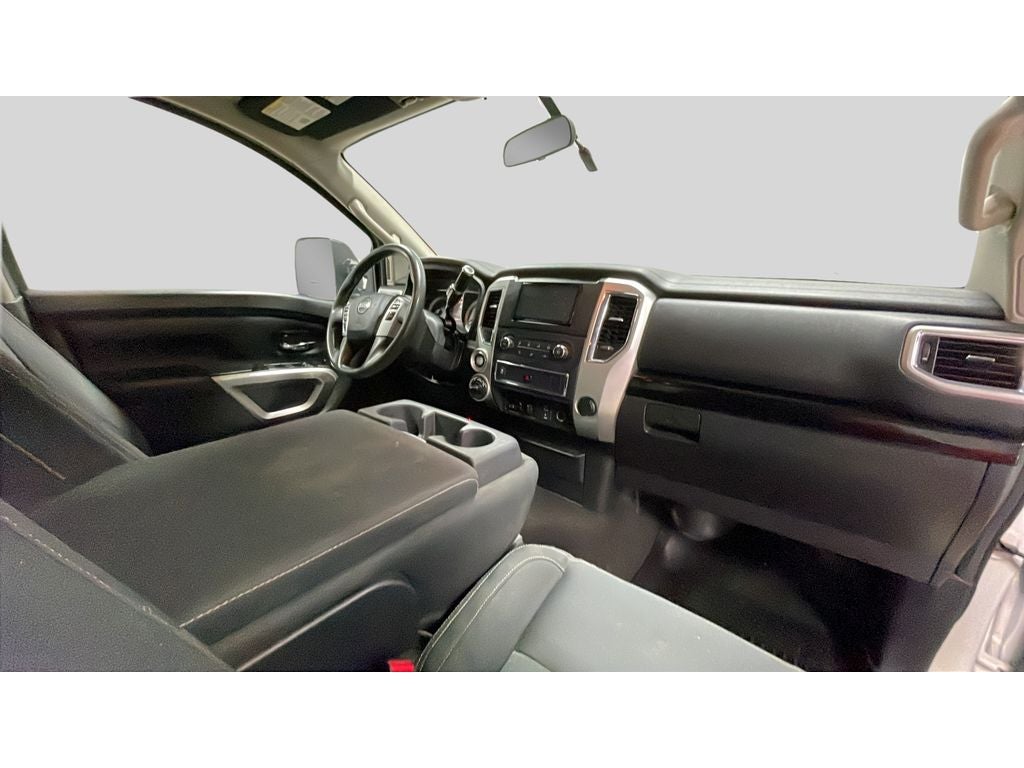 2017 Nissan Titan XD SV