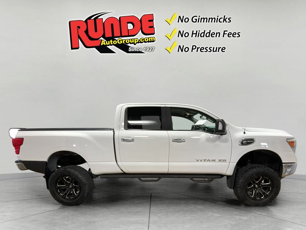 2017 Nissan Titan XD SV